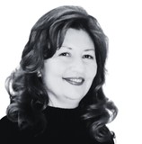 Nazlı Eray